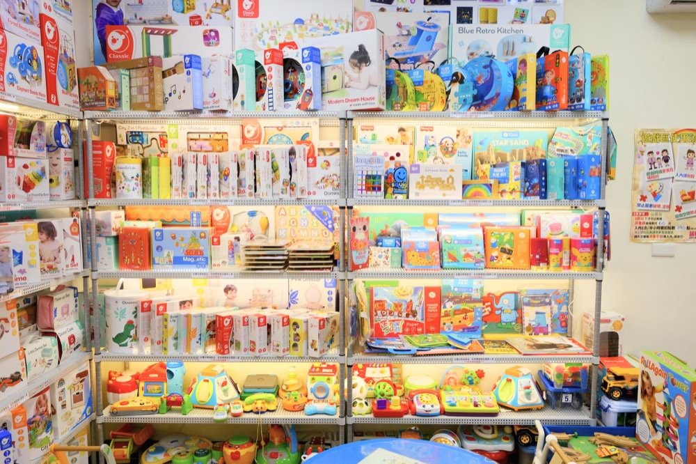 諾貝兒益智玩具租借專賣店(竹北東元門市)－超豐富STEAM玩具、聲光玩具、大型玩具健力架租借＆桌遊親子玩樂好去處！新竹玩具推薦