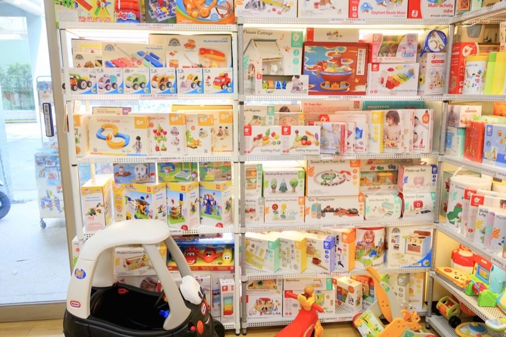 諾貝兒益智玩具租借專賣店(竹北東元門市)－超豐富STEAM玩具、聲光玩具、大型玩具健力架租借＆桌遊親子玩樂好去處！新竹玩具推薦