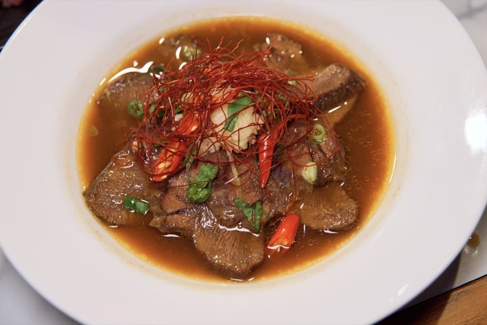 台中燒肉推薦｜EARTHA燒肉餐酒館，令人驚豔高質感美味！大推薦日本A5和牛、西班牙伊比利豬