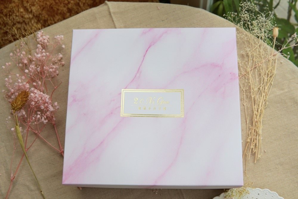 台中蛋糕推薦｜2度C NiGuo倪菓手作千層蛋糕，30層以上超好吃芋頭千層、新鮮芒果蛋糕｜台中公益路美食甜點