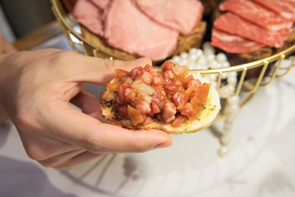 台中燒肉推薦｜EARTHA燒肉餐酒館，令人驚豔高質感美味！大推薦日本A5和牛、西班牙伊比利豬