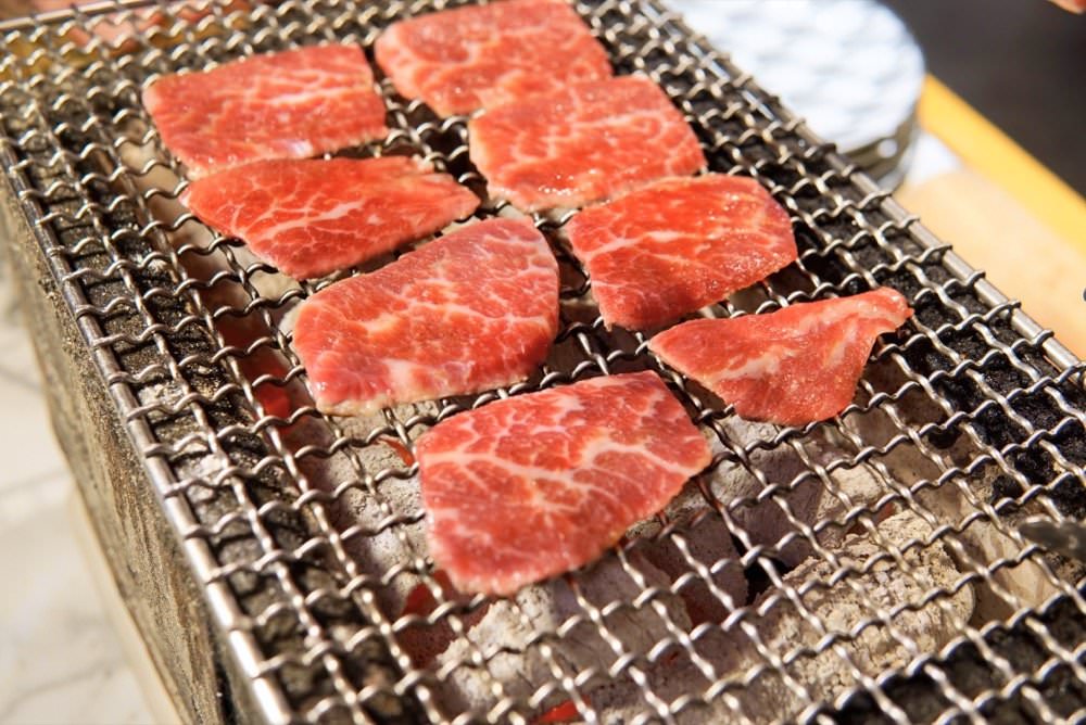 台中燒肉推薦｜EARTHA燒肉餐酒館，令人驚豔高質感美味！大推薦日本A5和牛、西班牙伊比利豬