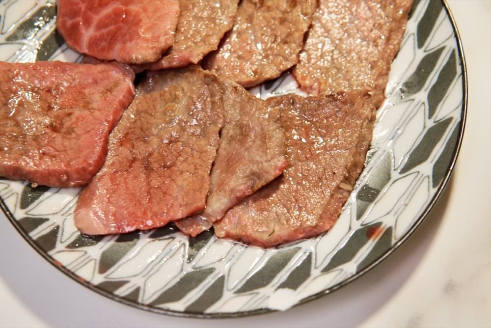 台中燒肉推薦｜EARTHA燒肉餐酒館，令人驚豔高質感美味！大推薦日本A5和牛、西班牙伊比利豬