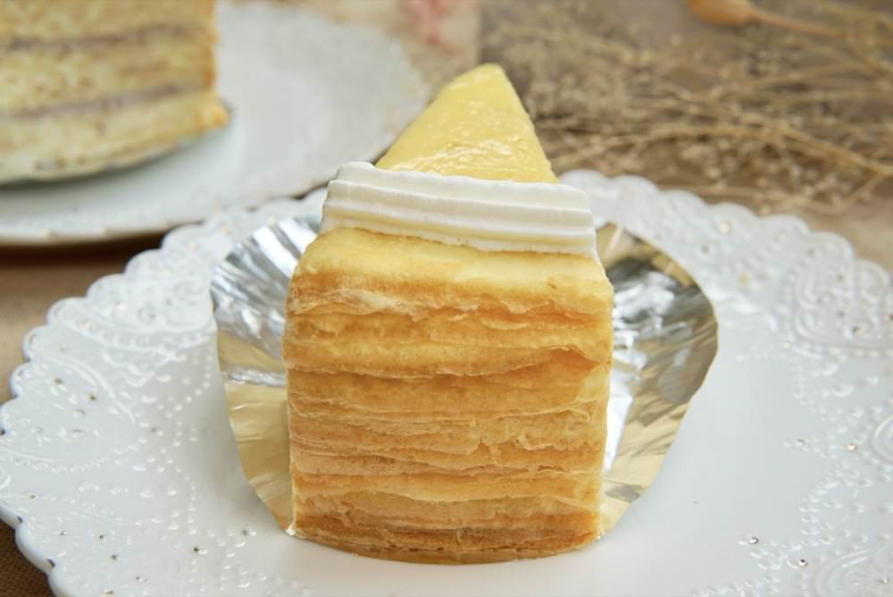 台中蛋糕推薦｜2度C NiGuo倪菓手作千層蛋糕，30層以上超好吃芋頭千層、新鮮芒果蛋糕｜台中公益路美食甜點