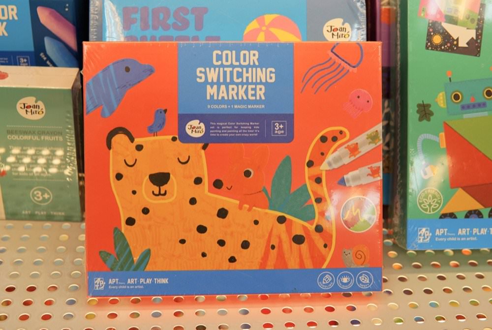 諾貝兒益智玩具租借專賣店(竹北東元門市)－超豐富STEAM玩具、聲光玩具、大型玩具健力架租借＆桌遊親子玩樂好去處！新竹玩具推薦