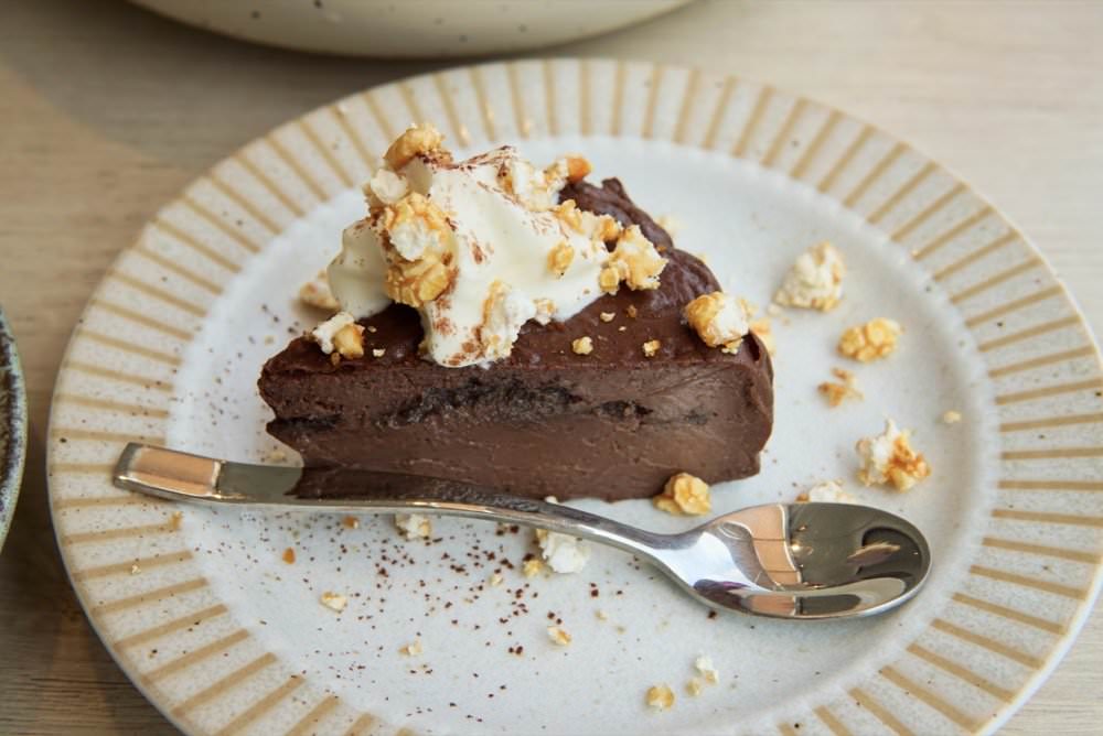 食久。茶事｜台中大里美食-超美玻璃貨櫃屋咖啡廳、美味下午茶｜台中餐廳推薦