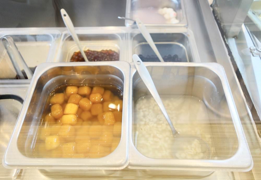 春美冰菓室｜宇治金時冰、傳統糖水豆花、黑糖刨冰、手打杏仁，國外遊客超愛連日本藝人都造訪的台北冰店推薦！