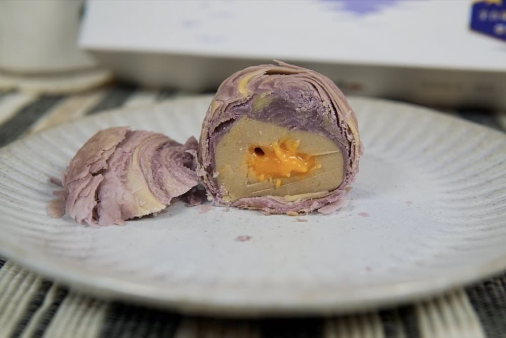 台中十大伴手禮-大甲名產躉泰流芯酥、紫晶酥開箱!榮獲米其林食品評鑑的好吃年節禮盒、台中特色伴手禮推薦! - 第15張圖 台中十大伴手禮-大甲名產躉泰流芯酥、紫晶酥開箱!榮獲米其林食品評鑑的好吃年節禮盒、台中特色伴手禮推薦!