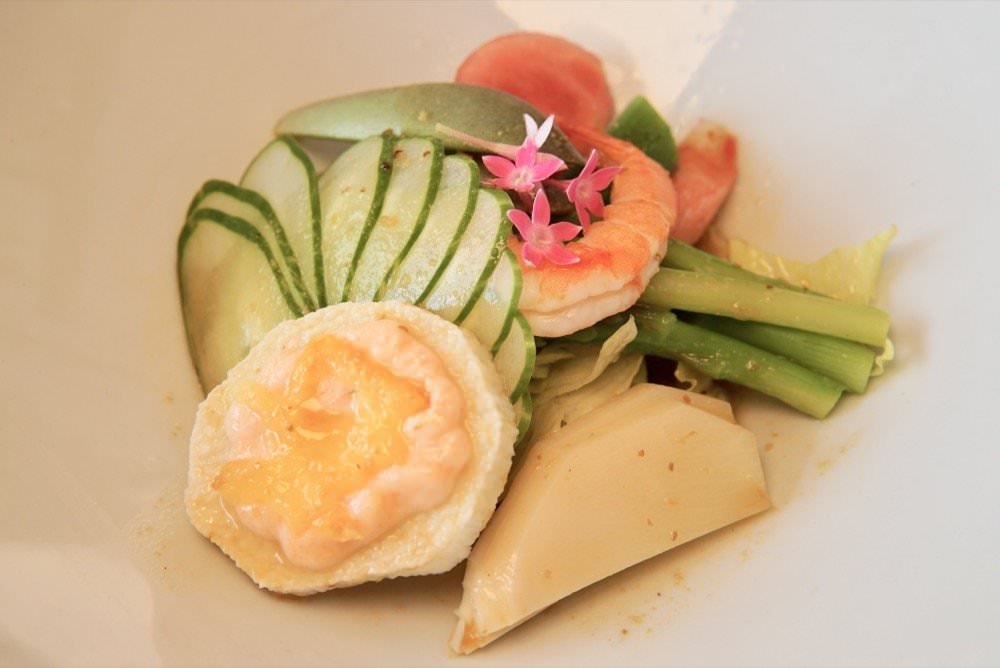 新北無菜單料理推薦【鳶山紅樓】知名飯店行政主廚執掌極品美味！三峽景觀餐廳賞花看夕陽、遠眺大漢溪