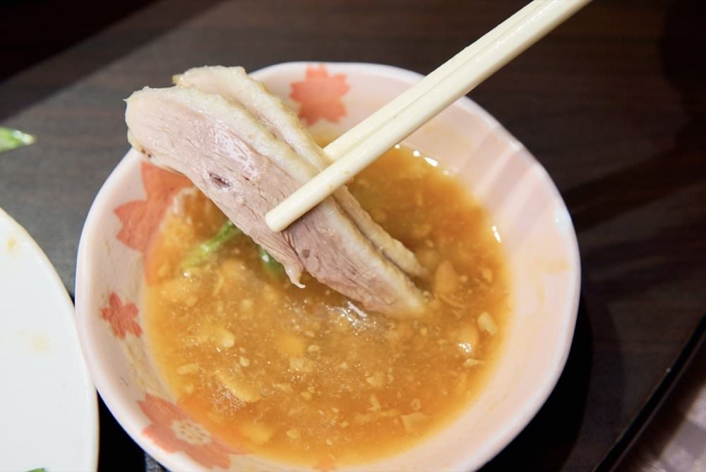 桃園合菜餐廳推薦【大楊梅鵝莊創始店】創立36年楊梅客家餐廳,必吃鄉村土鵝肉、咖哩軟殼蟹!楊梅美食/楊梅合菜推薦 - 第25張圖 桃園合菜餐廳推薦【大楊梅鵝莊創始店】創立36年楊梅客家餐廳,必吃鄉村土鵝肉、咖哩軟殼蟹!楊梅美食/楊梅合菜推薦