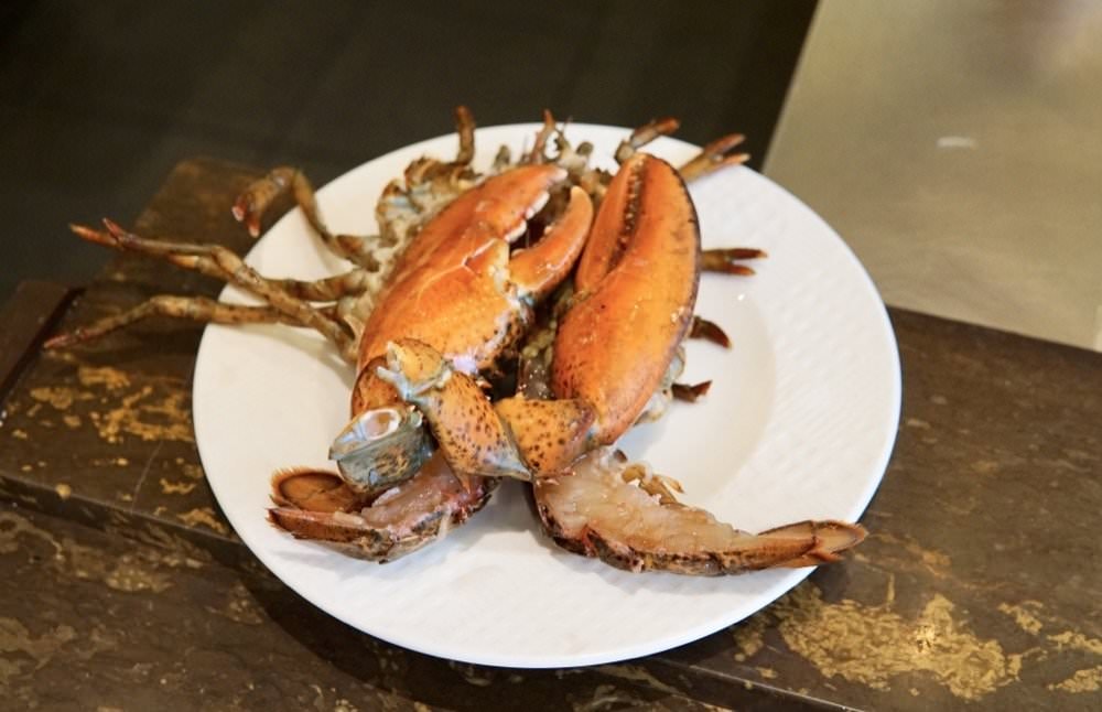 明水然松山慶城店｜台北無菜單鐵板燒餐廳推薦−新鮮龍蝦、鮑魚、菲力牛排必吃美味饗宴！慶生約會好店連藝人、名人都來這吃！