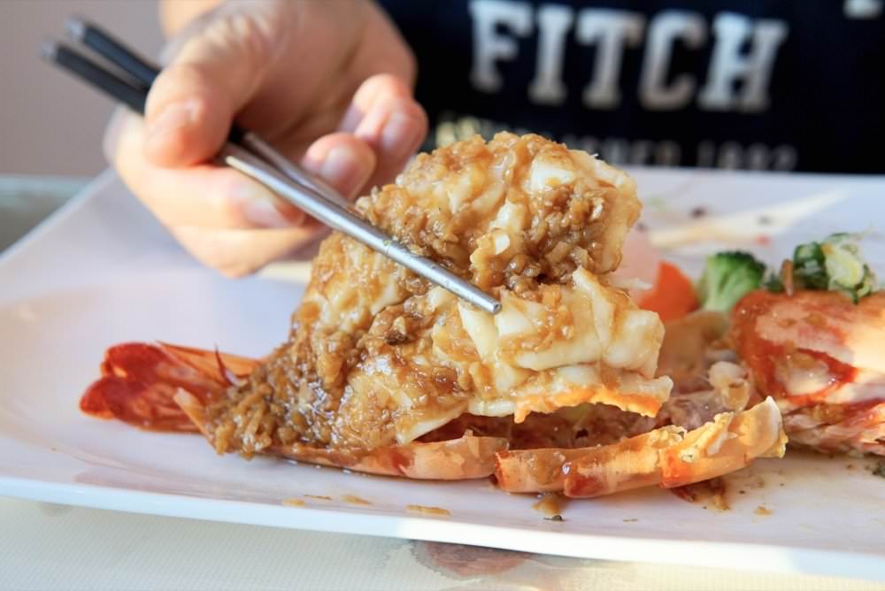 新北無菜單料理推薦【鳶山紅樓】知名飯店行政主廚執掌極品美味！三峽景觀餐廳賞花看夕陽、遠眺大漢溪