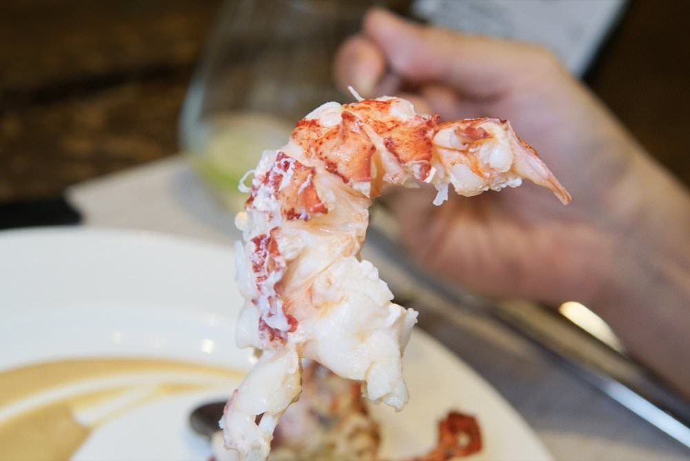 明水然松山慶城店｜台北無菜單鐵板燒餐廳推薦−新鮮龍蝦、鮑魚、菲力牛排必吃美味饗宴！慶生約會好店連藝人、名人都來這吃！