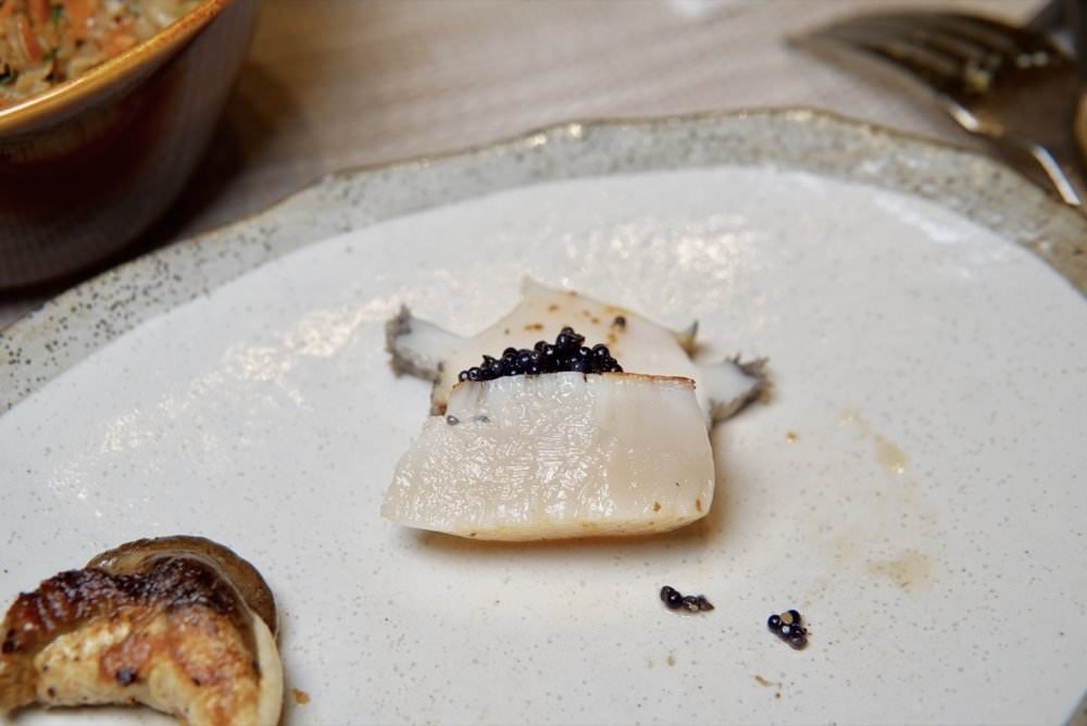 明水然松山慶城店｜台北無菜單鐵板燒餐廳推薦−新鮮龍蝦、鮑魚、菲力牛排必吃美味饗宴！慶生約會好店連藝人、名人都來這吃！