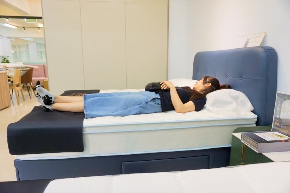 桃園家具推薦！超好逛的H&D東稻家居桃園門市－Homemeet床墊、米卡沙發、懶人必買電動床推薦！