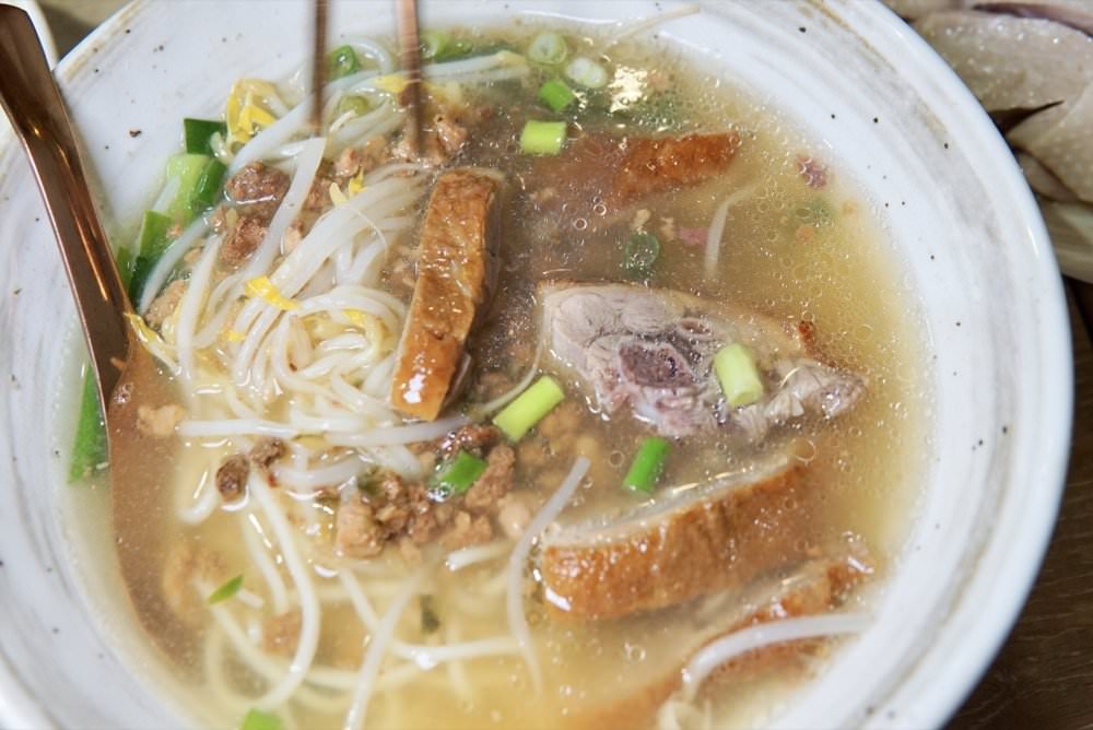 中壢鵝肉飯推薦|偶鵝嚐嚐中壢店,鮮嫩多汁雲林自家鵝!健行科技大學美食、中壢美食小吃、鵝肉專賣店推薦! - 第22張圖 中壢鵝肉飯推薦|偶鵝嚐嚐中壢店,鮮嫩多汁雲林自家鵝!健行科技大學美食、中壢美食小吃、鵝肉專賣店推薦!