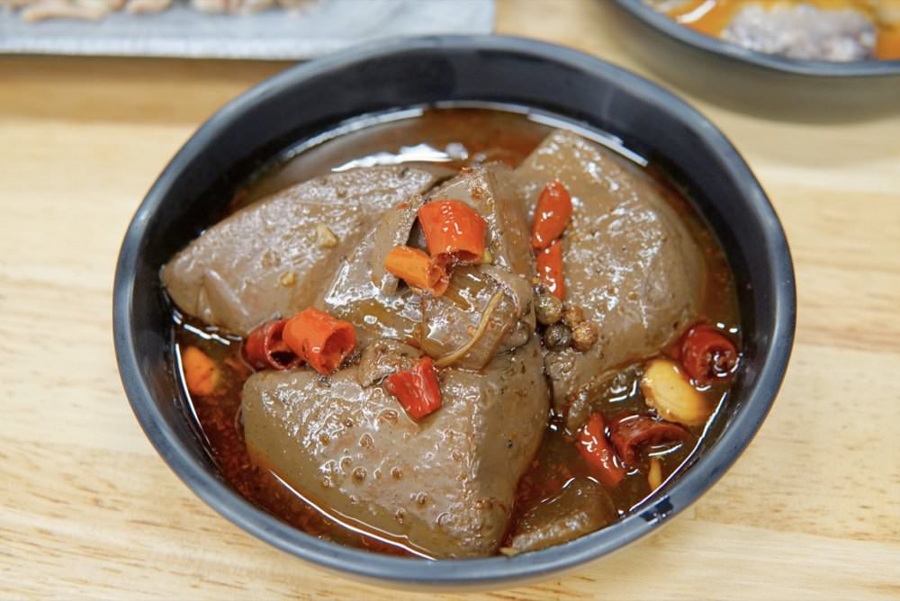 鵝師兄舒肥鵝肉專賣店|必點好吃舒肥嫩鵝肉、紅油炒手、麻辣鴨血、各式滷味小點|平鎮中壢鵝肉店推薦! - 第27張圖 鵝師兄舒肥鵝肉專賣店|必點好吃舒肥嫩鵝肉、紅油炒手、麻辣鴨血、各式滷味小點|平鎮中壢鵝肉店推薦!