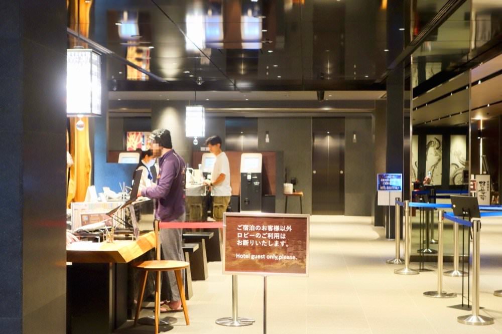 京都飯店推薦【VIA INN Prime飯店京都站八條口】2分鐘到京都車站、7-11專屬通道｜交通超便利京都車站飯店推薦！