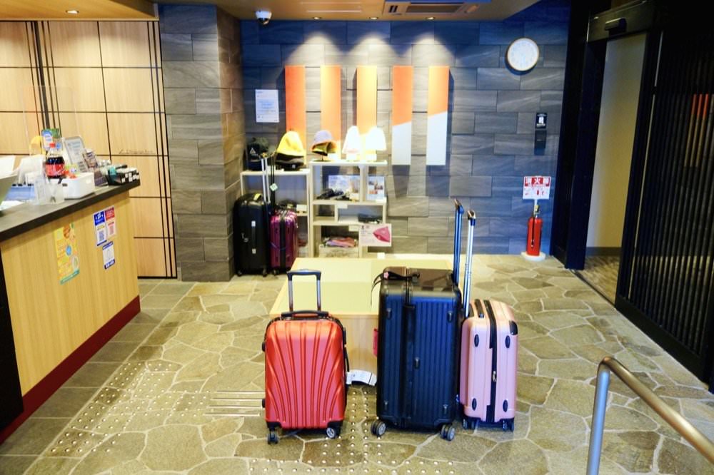 京都公寓式飯店推薦｜京都車站附近【京都七條堀川曼迪高級公寓飯店】和式四人房、上下舖家庭房設備齊全附廚房.洗衣機.烤箱.微波爐.冰箱冷凍庫MONday Apart Premium Kyoto Shichijo Horikawa