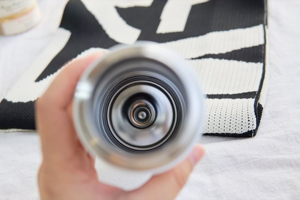 膳魔師保溫瓶FHL-551開箱！超美又實用的保溫保冷瓶，單手一觸即開、超方便不銹鋼內膽！