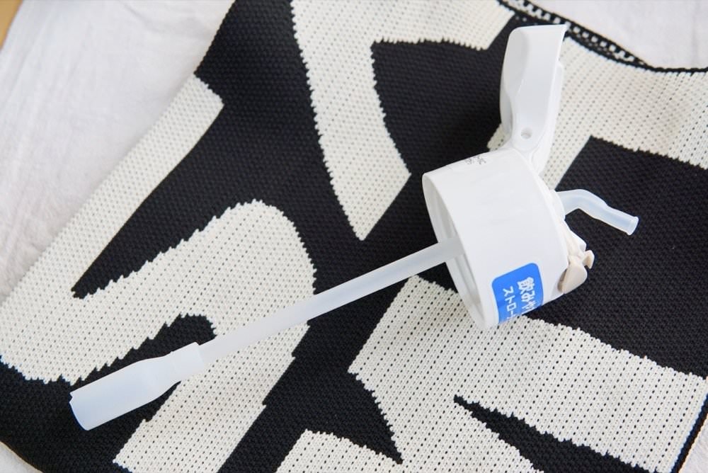 膳魔師保溫瓶FHL-551開箱！超美又實用的保溫保冷瓶，單手一觸即開、超方便不銹鋼內膽！