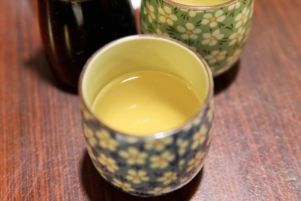 大安區美食推薦【Food二十食堂】超好吃握壽司、生魚片丼飯、一夜干、唐揚雞，新鮮美味日式料理｜大安區平價日料、外送美食推薦！