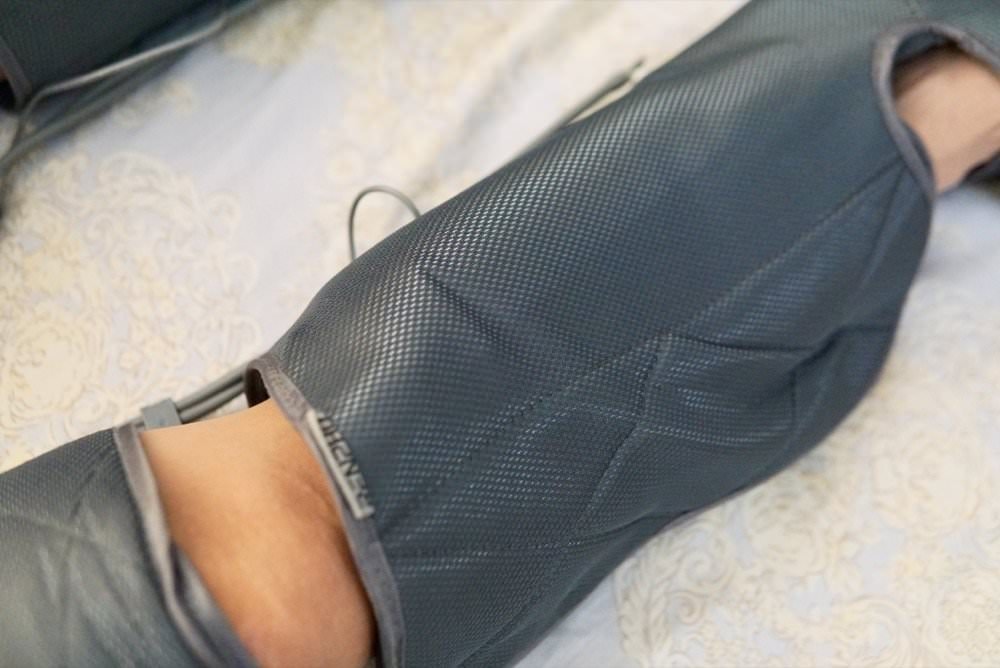 RENPHO全腿溫熱舒壓按摩機－極致放鬆腿部的最佳按摩器！開箱實用評價心得