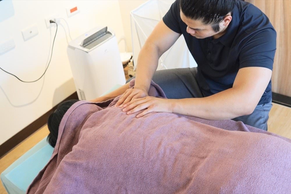 筋石堂整復【桃園3號店】專業運動按摩、筋膜放鬆按摩,按完超順暢運動加倍輕鬆!桃園運動按摩推薦 - 第19張圖 筋石堂整復【桃園3號店】專業運動按摩、筋膜放鬆按摩,按完超順暢運動加倍輕鬆!桃園運動按摩推薦