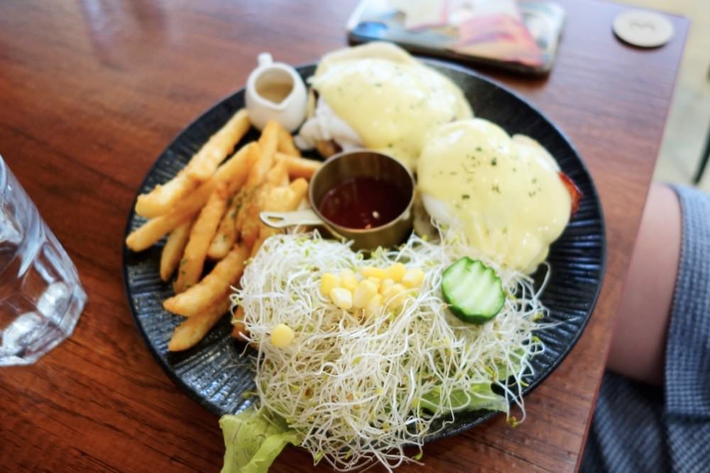 青埔早午餐咖啡廳推薦【小巷43 Alley Cafe】套餐飲料無限續加!早午餐、燉飯、義大利麵漢堡通通有(青埔A17餐廳) - 第17張圖 青埔早午餐咖啡廳推薦【小巷43 Alley Cafe】套餐飲料無限續加!早午餐、燉飯、義大利麵漢堡通通有(青埔A17餐廳)