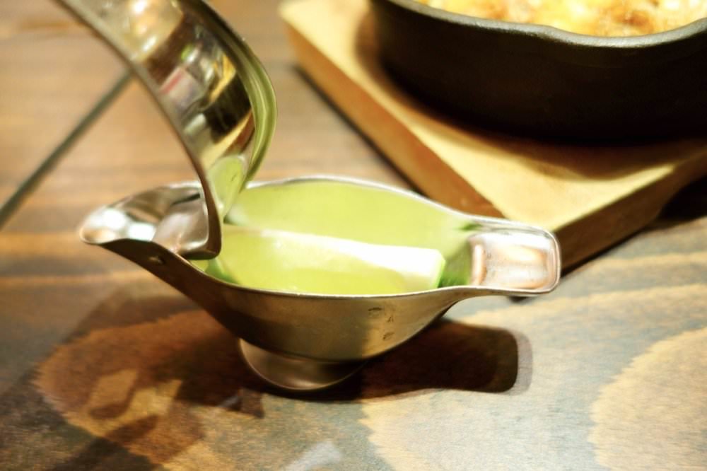 【京都美食推薦】百年老店東洋亭。必吃漢堡排、百年布丁，京都車站美食餐廳推薦！東洋亭京都ポルタ店(Grill Capital Touyoutei-Kyoto Porta)