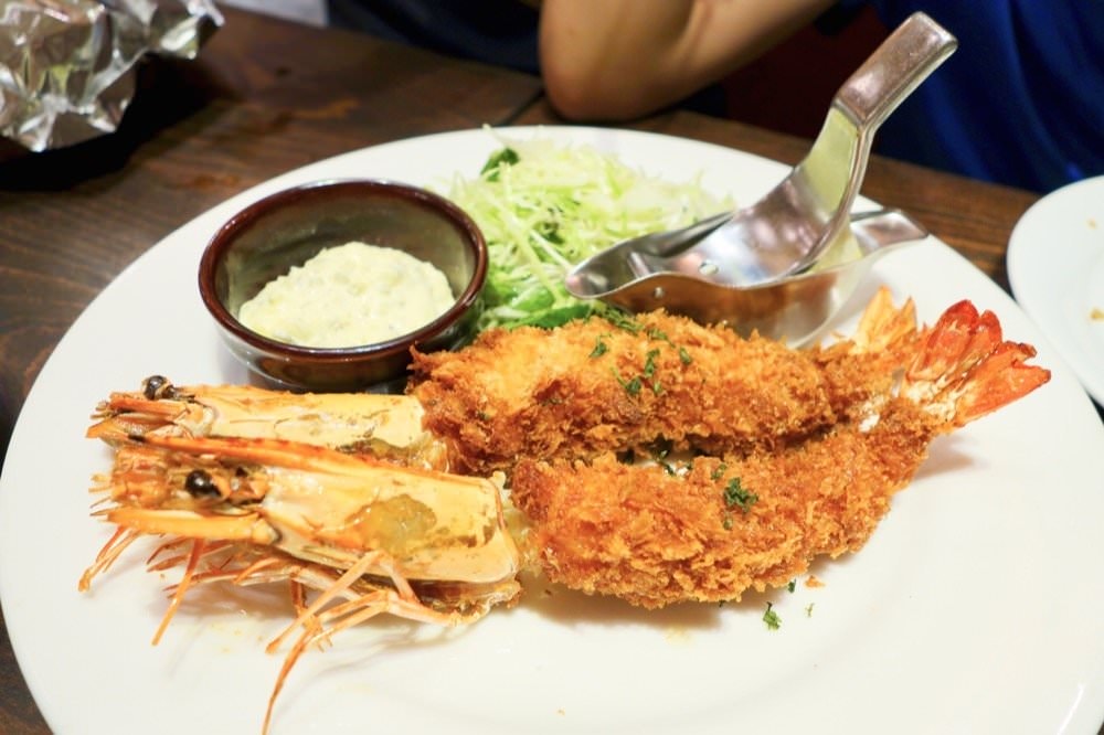 【京都美食推薦】百年老店東洋亭。必吃漢堡排、百年布丁，京都車站美食餐廳推薦！東洋亭京都ポルタ店(Grill Capital Touyoutei-Kyoto Porta)