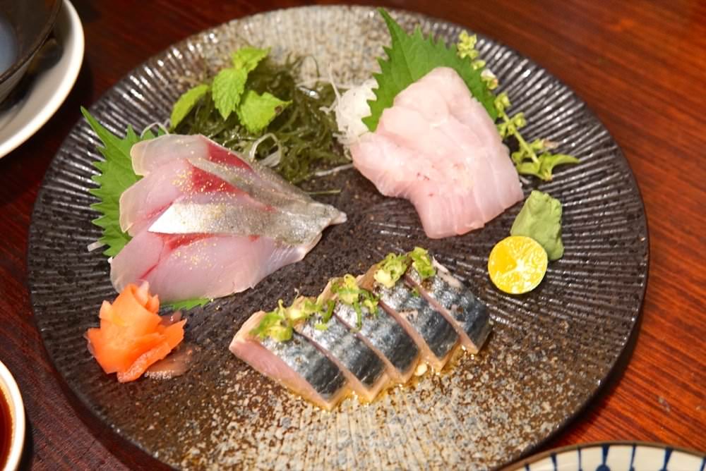 大安區美食推薦【Food二十食堂】超好吃握壽司、生魚片丼飯、一夜干、唐揚雞，新鮮美味日式料理｜大安區平價日料、外送美食推薦！