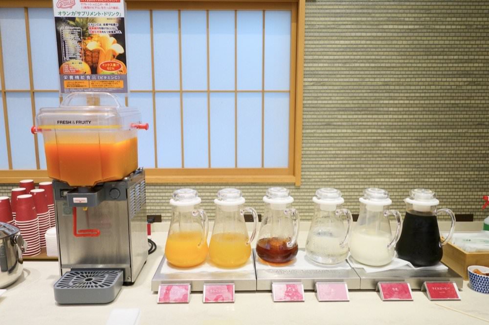 京都飯店推薦｜京都站前里士滿高級飯店 (Richmond Hotel Premier Kyoto Ekimae)免費下午茶點心與Happy Hour喝到飽，交通便利近京都車站/唐吉軻德/友都八喜/鳥貴族