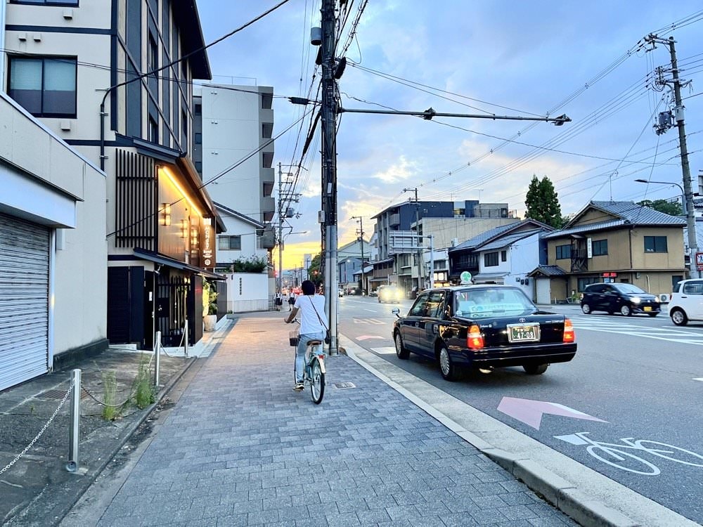 京都公寓式飯店推薦｜京都車站附近【京都七條堀川曼迪高級公寓飯店】和式四人房、上下舖家庭房設備齊全附廚房.洗衣機.烤箱.微波爐.冰箱冷凍庫MONday Apart Premium Kyoto Shichijo Horikawa