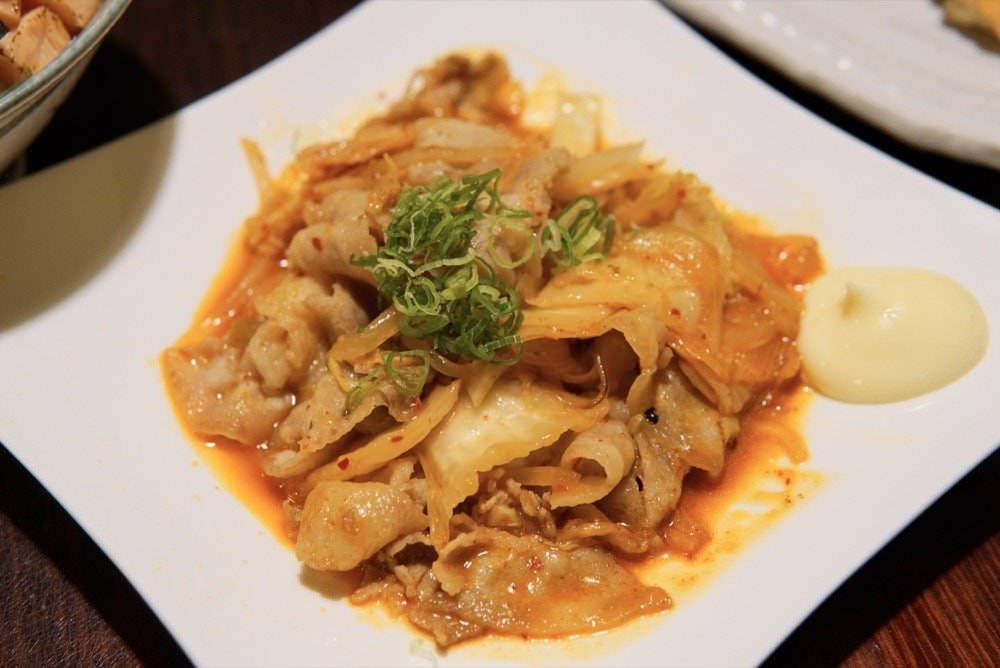 大安區美食推薦【Food二十食堂】超好吃握壽司、生魚片丼飯、一夜干、唐揚雞，新鮮美味日式料理｜大安區平價日料、外送美食推薦！