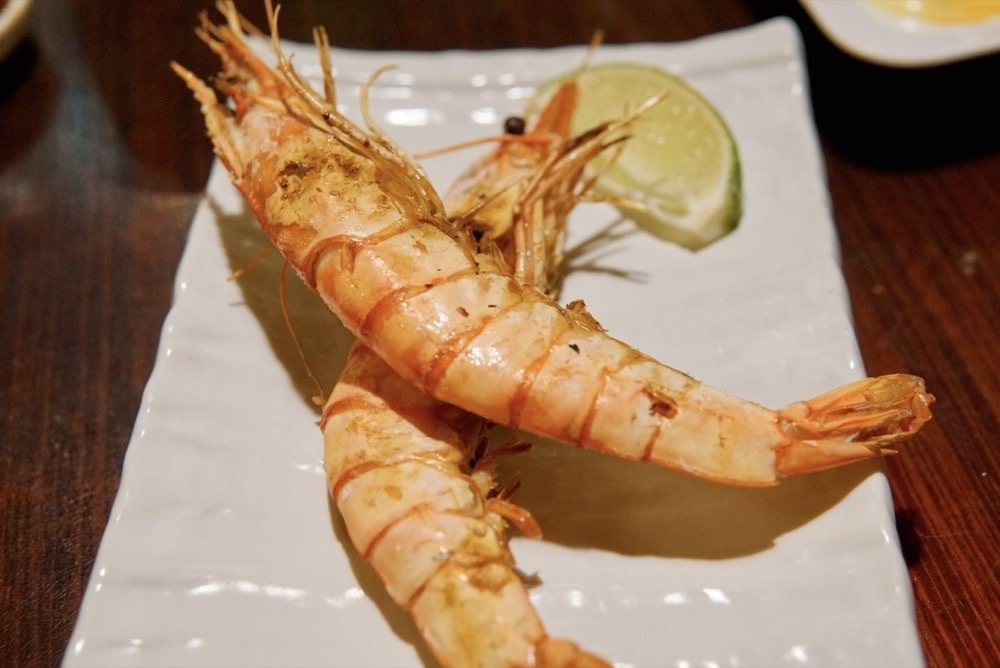 大安區美食推薦【Food二十食堂】超好吃握壽司、生魚片丼飯、一夜干、唐揚雞，新鮮美味日式料理｜大安區平價日料、外送美食推薦！