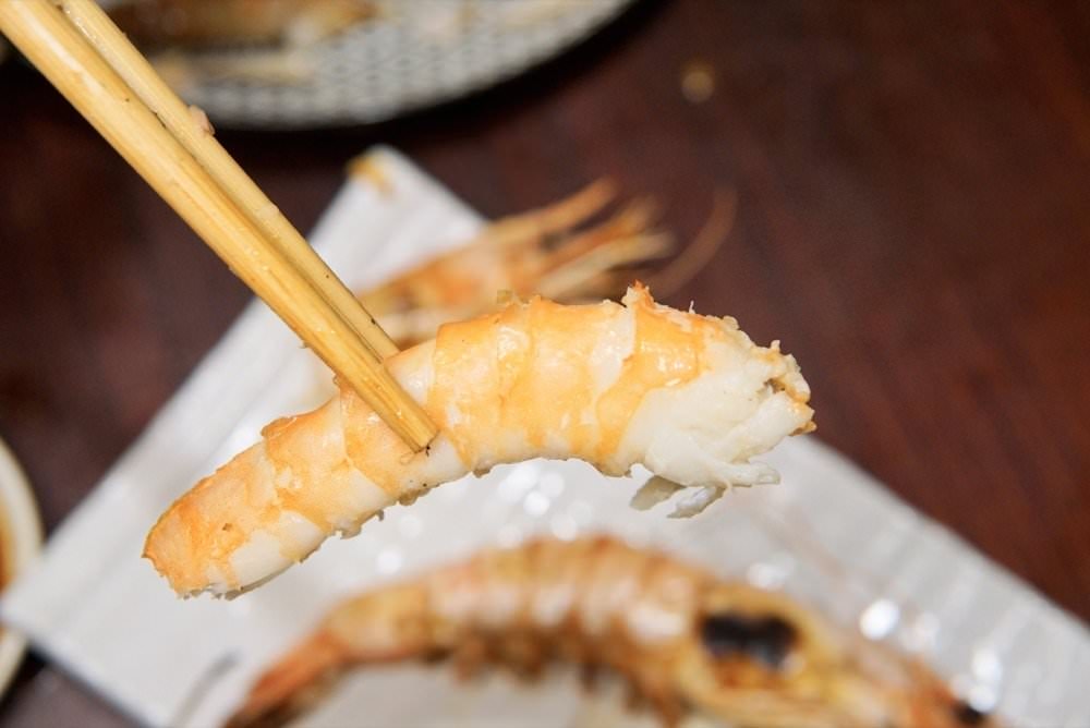 大安區美食推薦【Food二十食堂】超好吃握壽司、生魚片丼飯、一夜干、唐揚雞，新鮮美味日式料理｜大安區平價日料、外送美食推薦！