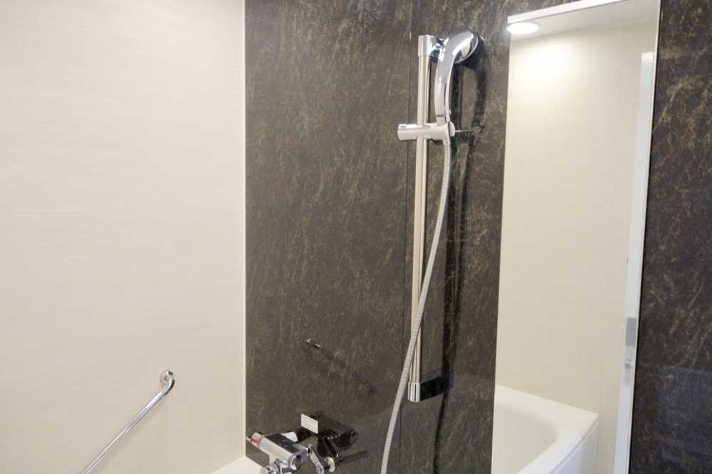 京都飯店推薦｜京都站前里士滿高級飯店 (Richmond Hotel Premier Kyoto Ekimae)免費下午茶點心與Happy Hour喝到飽，交通便利近京都車站/唐吉軻德/友都八喜/鳥貴族