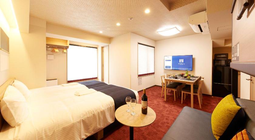 京都公寓式飯店推薦｜京都車站附近【京都七條堀川曼迪高級公寓飯店】和式四人房、上下舖家庭房設備齊全附廚房.洗衣機.烤箱.微波爐.冰箱冷凍庫MONday Apart Premium Kyoto Shichijo Horikawa