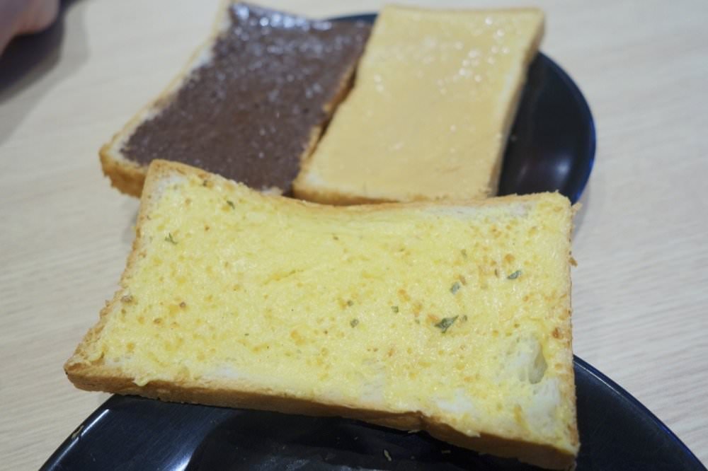 小時厚牛排桃園平鎮店|牛排210元起享咖喱飯、霜淇淋飲料自助吧吃到飽!平鎮交流道/復旦國小美食推薦 - 第21張圖 小時厚牛排桃園平鎮店|牛排210元起享咖喱飯、霜淇淋飲料自助吧吃到飽!平鎮交流道/復旦國小美食推薦