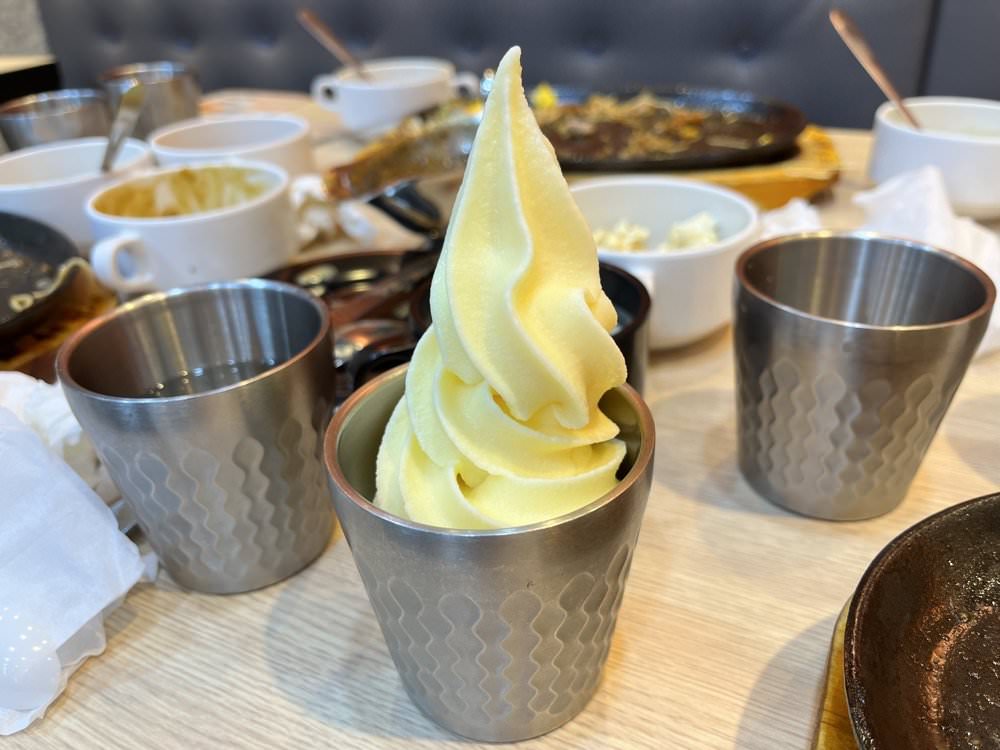 小時厚牛排桃園平鎮店|牛排210元起享咖喱飯、霜淇淋飲料自助吧吃到飽!平鎮交流道/復旦國小美食推薦 - 第37張圖 小時厚牛排桃園平鎮店|牛排210元起享咖喱飯、霜淇淋飲料自助吧吃到飽!平鎮交流道/復旦國小美食推薦