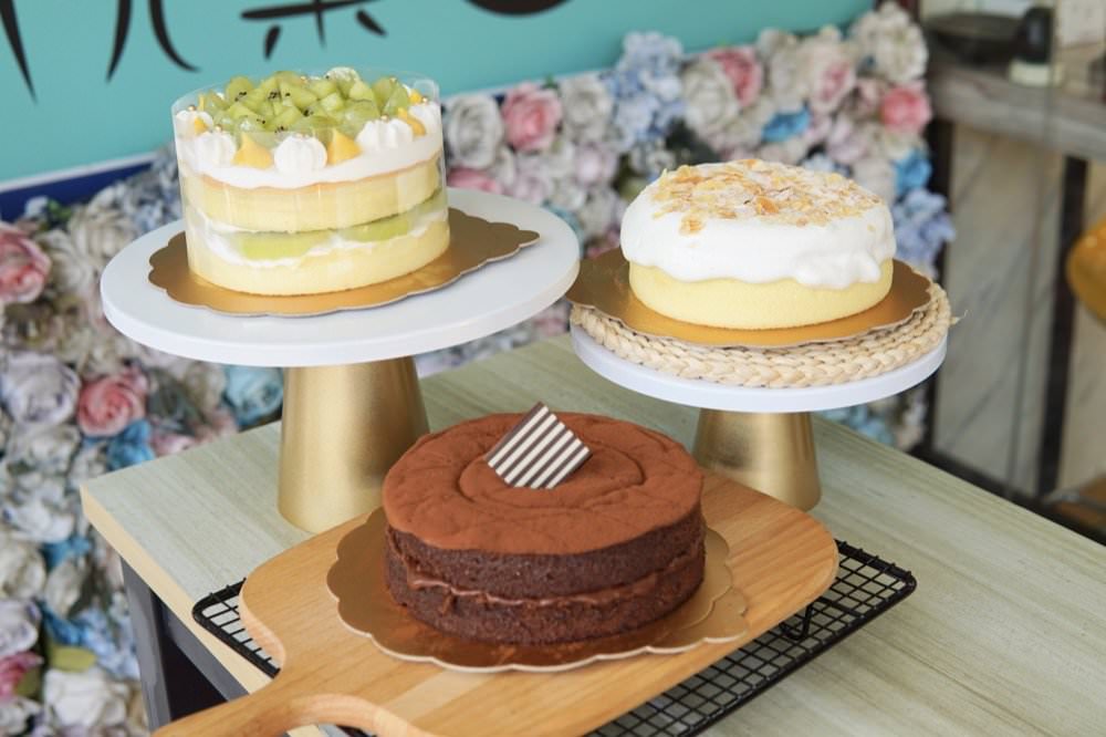 倪菓幽靈千層蛋糕|台中必買甜點推薦!回購率超高手作千層蛋糕、招牌爆漿菠蘿泡芙! - 第2張圖 倪菓幽靈千層蛋糕|台中必買甜點推薦!回購率超高手作千層蛋糕、招牌爆漿菠蘿泡芙!