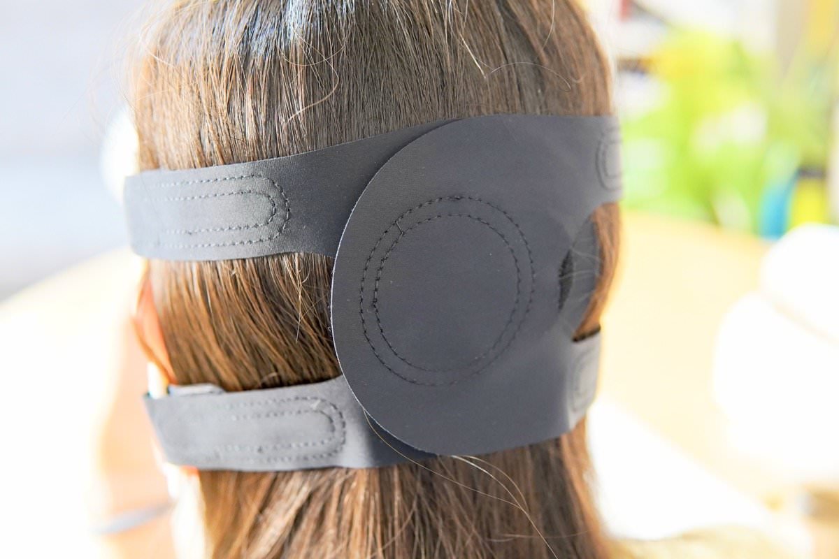 【開箱】CurrentBody Skin 4合1 LED 光療面膜儀，熟齡白透亮的秘密，用過回不去超級推薦！！