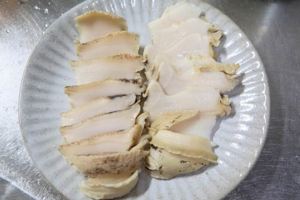 【2024年夜飯推薦】日芳珍饌2024年菜五福臨門鍋，美味輕鬆端上桌！鮑魚米雞、烏金達人烏魚子、野生干貝滿足饕客家人味蕾❤️