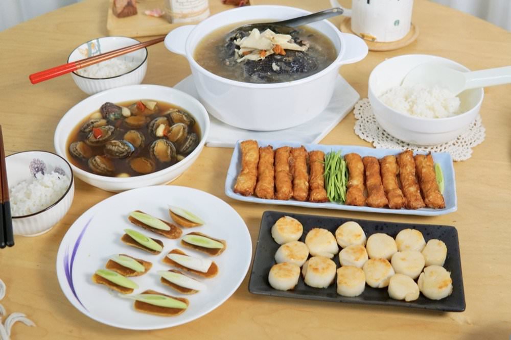 【2024年夜飯推薦】日芳珍饌2024年菜五福臨門鍋，美味輕鬆端上桌！鮑魚米雞、烏金達人烏魚子、野生干貝滿足饕客家人味蕾❤️