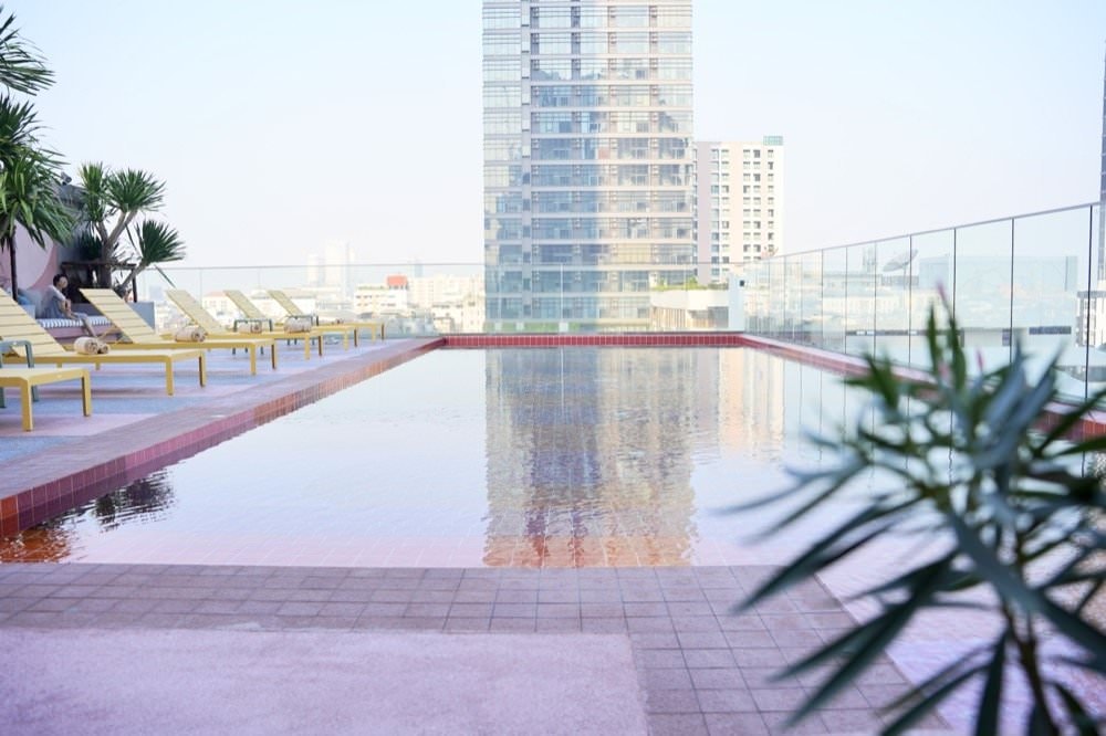 【曼谷飯店推薦】2023新開幕曼谷飯店The Quarter Ratchathewi by UHG拉差貼威四分之一飯店，夢幻網美風、地點方便近BTS！