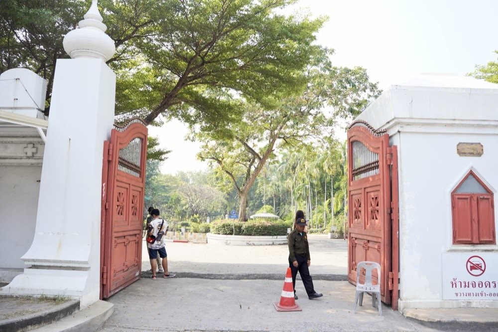 【曼谷景點推薦】三頭象神博物館The Erawan Museum。超美粉紅建築巨大三頭象地標！曼谷超夯網美景點交通、門票、許願拜拜攻略分享！