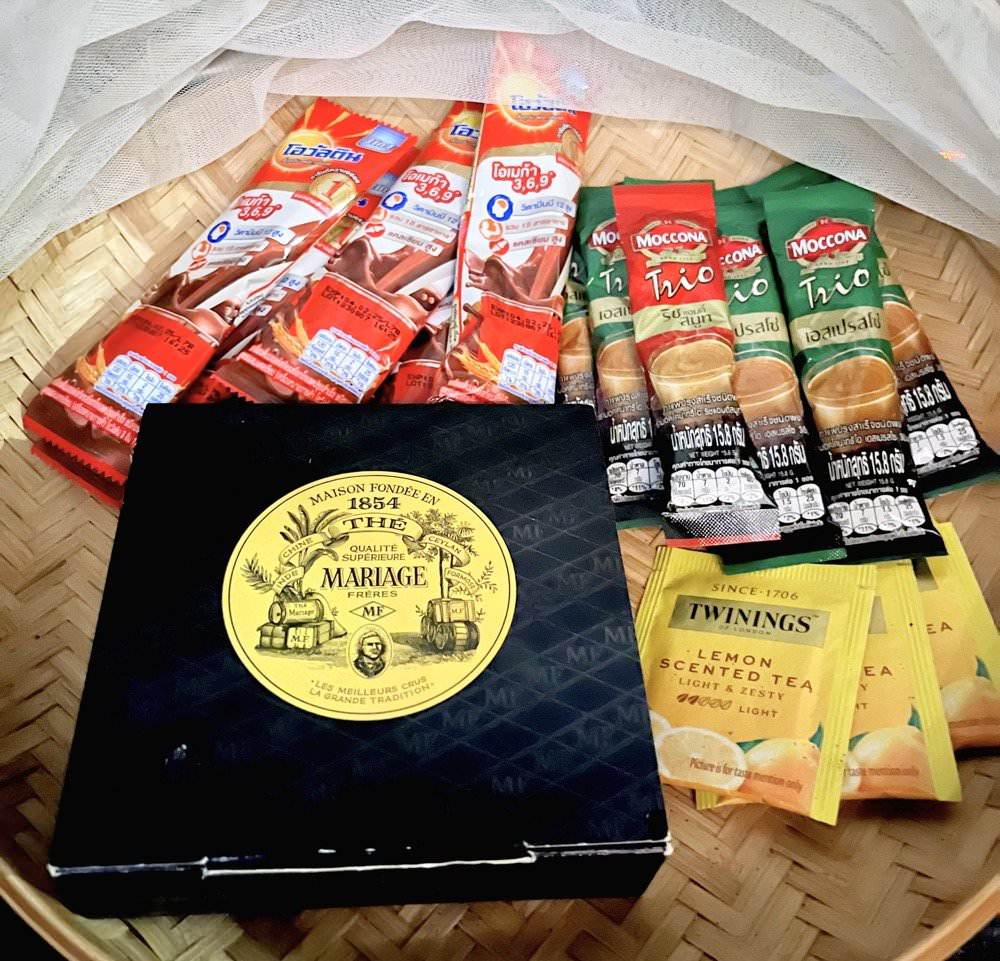 曼谷飯店推薦｜Siam Shelter Bangkok。新開幕超平價3人房只要1600，地點方便近BTS，還有免費泡麵飲料零食！