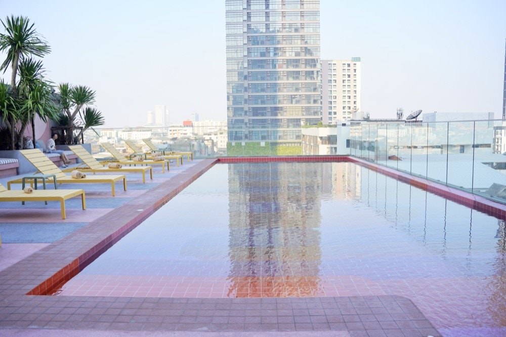 【曼谷飯店推薦】2023新開幕曼谷飯店The Quarter Ratchathewi by UHG拉差貼威四分之一飯店，夢幻網美風、地點方便近BTS！