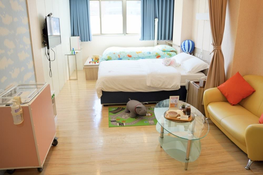 【中和婦產科推薦】蕙生醫院-專業親切婦產科、小兒科看診環境!寬敞產後調理中心可大寶同住 - 第21張圖 【中和婦產科推薦】蕙生醫院-專業親切婦產科、小兒科看診環境!寬敞產後調理中心可大寶同住
